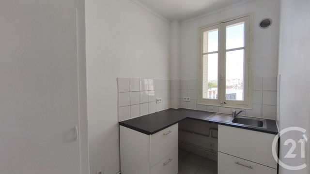 Appartement F2 à vendre - 2 pièces - 42.59 m2 - ST MANDE - 94 - ILE-DE-FRANCE - Century 21 S.E.I.C.A.
