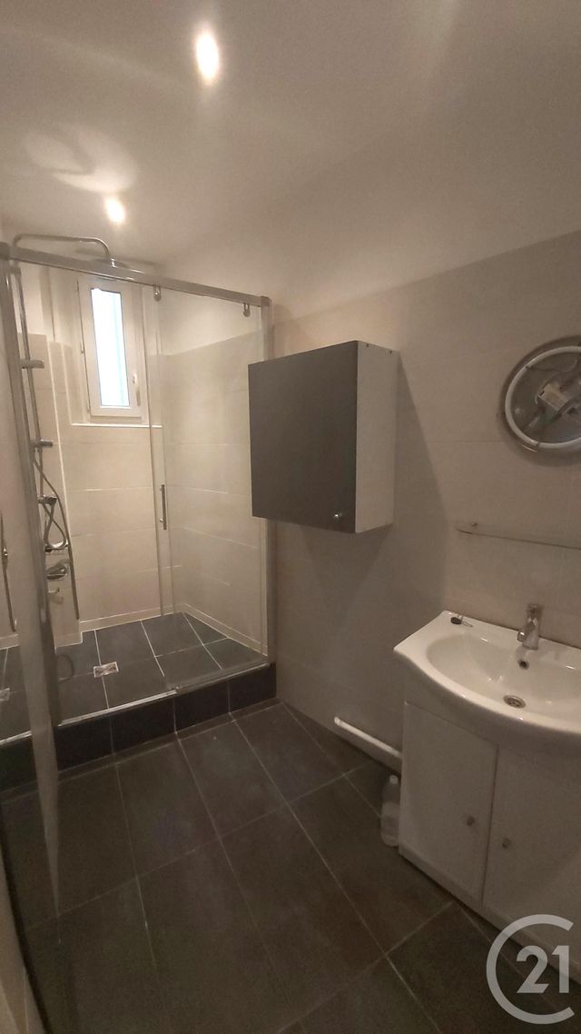 Appartement F3 à vendre - 3 pièces - 63.88 m2 - ST MANDE - 94 - ILE-DE-FRANCE - Century 21 S.E.I.C.A.