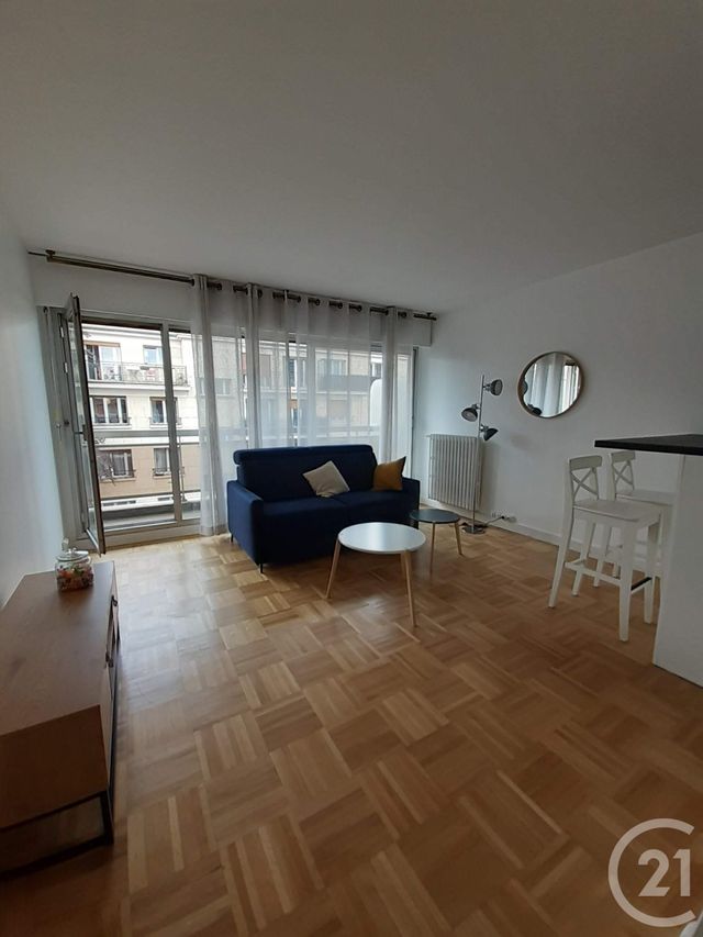 Appartement Studio à louer ST MANDE