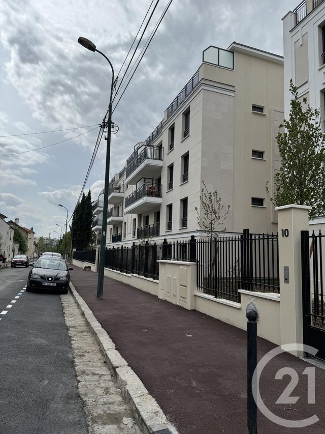 Appartement F2 à louer - 2 pièces - 44.8 m2 - ST MAUR DES FOSSES - 94 - ILE-DE-FRANCE - Century 21 S.E.I.C.A.