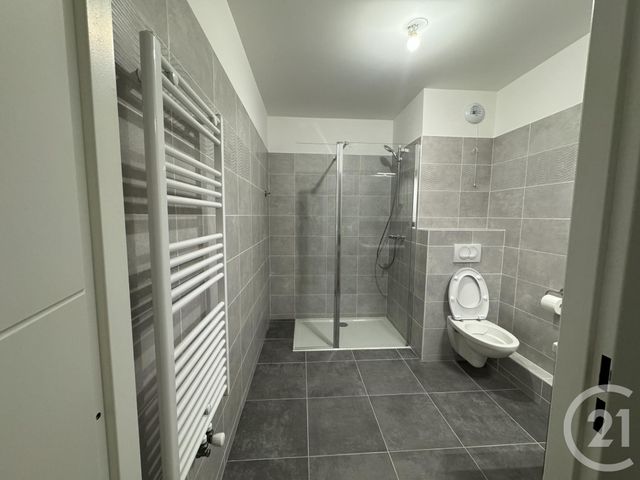 Appartement F2 à louer - 2 pièces - 44.8 m2 - ST MAUR DES FOSSES - 94 - ILE-DE-FRANCE - Century 21 S.E.I.C.A.