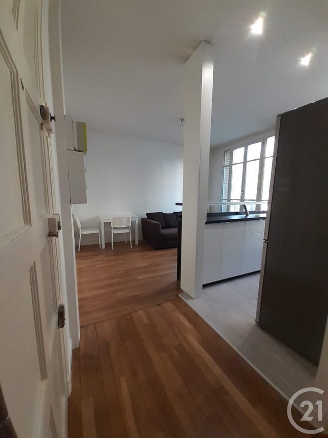 Appartement F2 à louer - 2 pièces - 31.81 m2 - PARIS - 75013 - ILE-DE-FRANCE - Century 21 S.E.I.C.A.