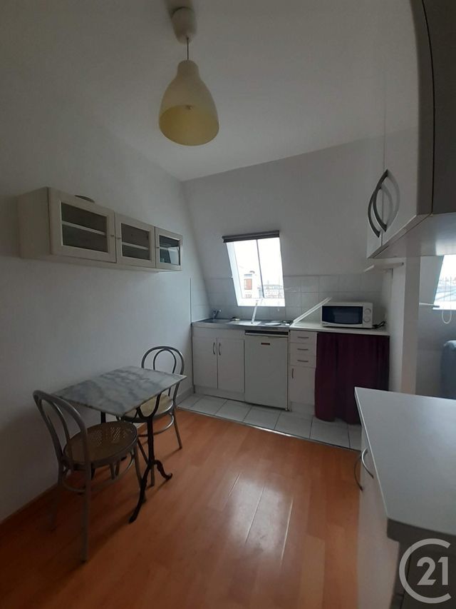 Appartement F1 à louer - 1 pièce - 16.96 m2 - ST MANDE - 94 - ILE-DE-FRANCE - Century 21 S.E.I.C.A.