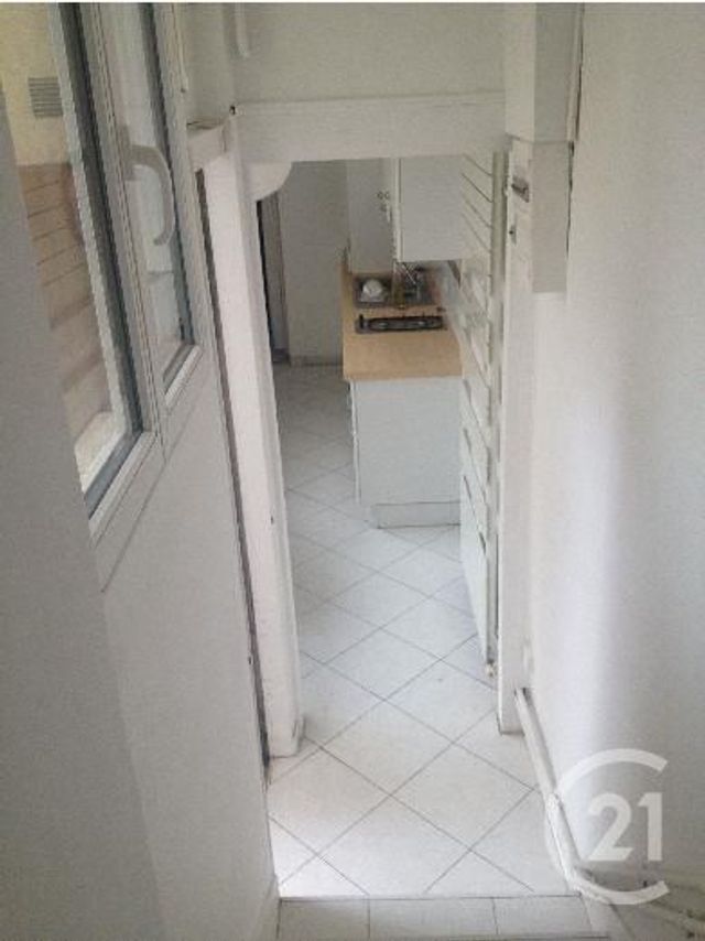 Appartement F3 à louer - 3 pièces - 66.27 m2 - ST MANDE - 94 - ILE-DE-FRANCE - Century 21 S.E.I.C.A.