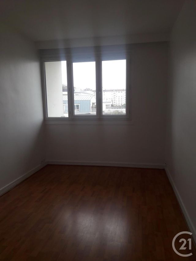Appartement F4 à louer - 4 pièces - 64.0 m2 - CHARENTON LE PONT - 94 - ILE-DE-FRANCE - Century 21 S.E.I.C.A.