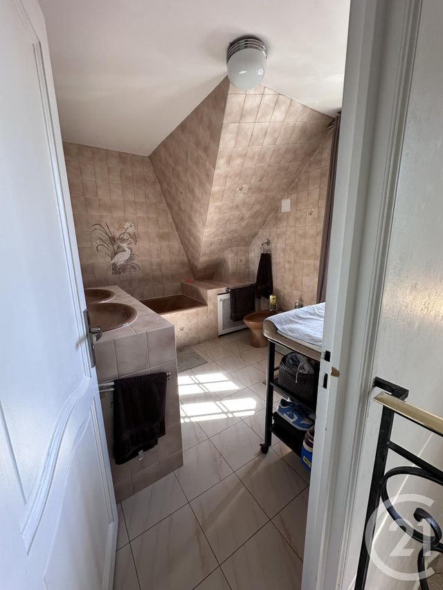 maison à louer - 5 pièces - 179.37 m2 - MAISONS ALFORT - 94 - ILE-DE-FRANCE - Century 21 S.E.I.C.A.