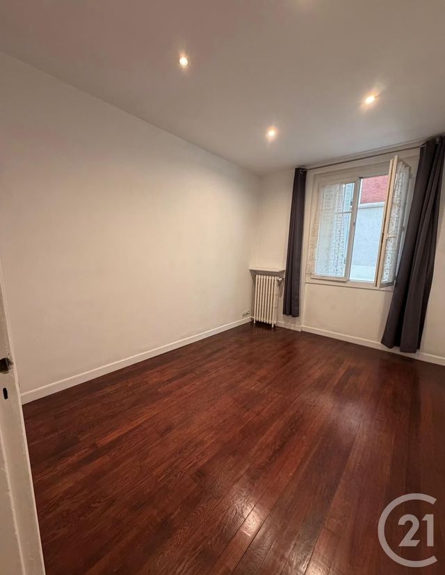 Appartement à vendre - 2 pièces - 32.56 m2 - ST MANDE - 94 - ILE-DE-FRANCE - Century 21 S.E.I.C.A.