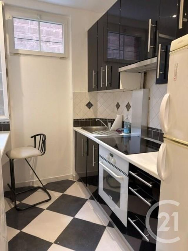 Appartement à vendre - 2 pièces - 32.56 m2 - ST MANDE - 94 - ILE-DE-FRANCE - Century 21 S.E.I.C.A.