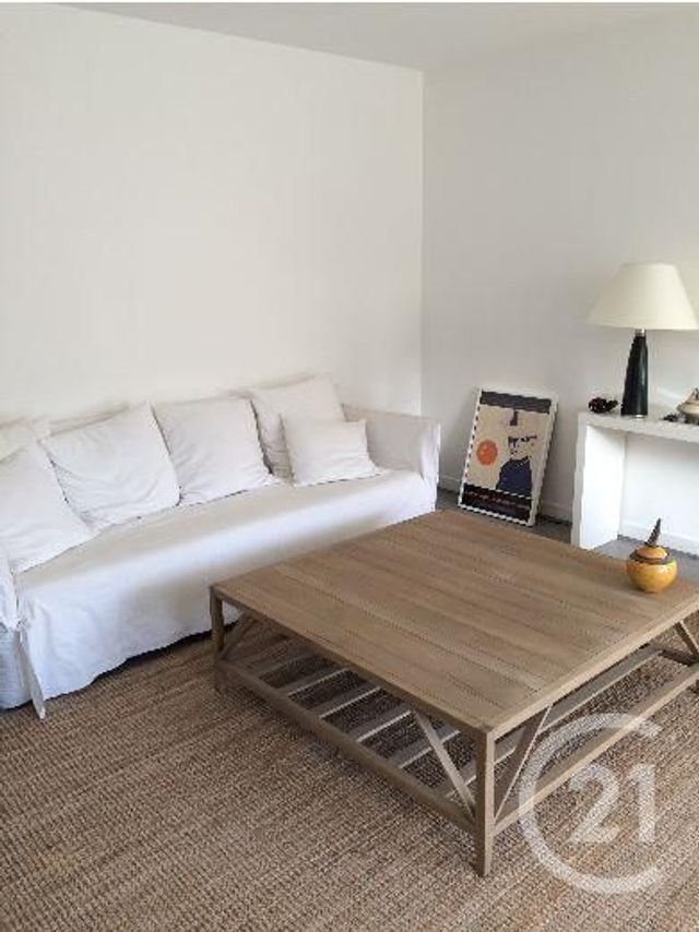 Appartement F2 à louer - 2 pièces - 49.02 m2 - VINCENNES - 94 - ILE-DE-FRANCE - Century 21 S.E.I.C.A.