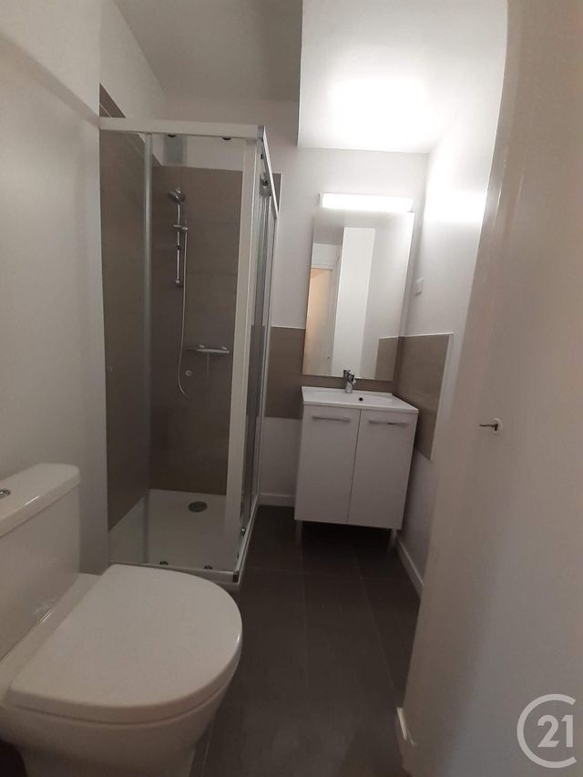 Appartement Studio à louer - 1 pièce - 27.02 m2 - ST MANDE - 94 - ILE-DE-FRANCE - Century 21 S.E.I.C.A.
