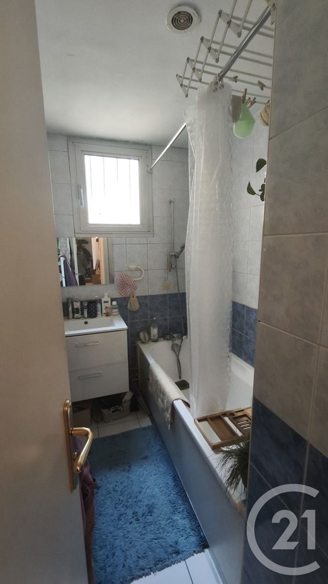 Appartement F2 à vendre - 2 pièces - 53.36 m2 - ST MANDE - 94 - ILE-DE-FRANCE - Century 21 S.E.I.C.A.